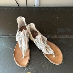 Very G Tan and Cream Striped Sandals